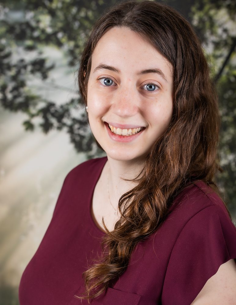 Amanda Brennan headshot